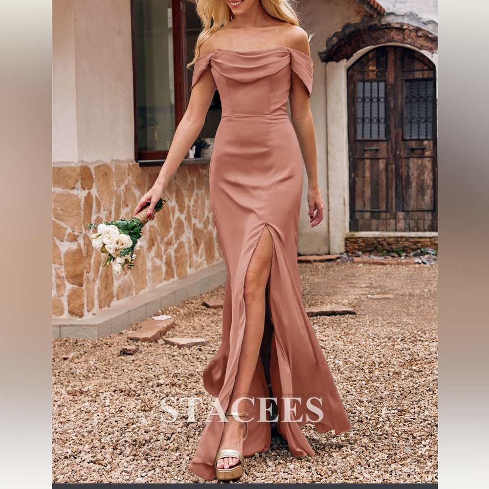 Elegant Dusty Pink Evening Gown